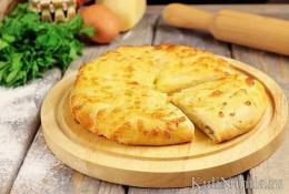 Хачапури с сыром и колбасой 